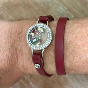 Origami Owl wrap bracelet with beautiful crystal locket 💎